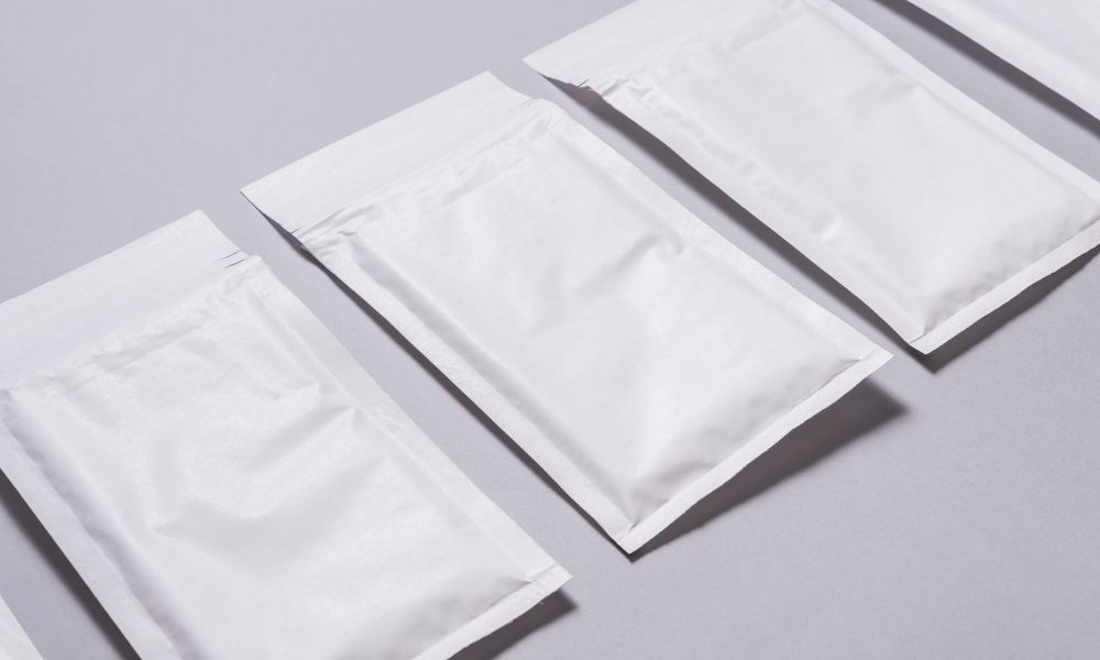 2 Reasons to Use Poly Bubble Mailers for Ecommerce Orders